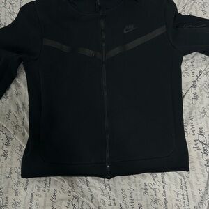 Nike Men's Black Sweater
